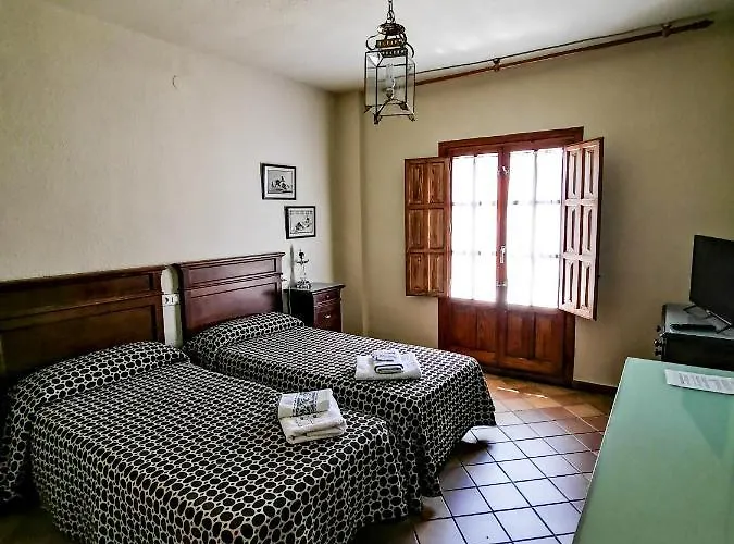 Hotel Almona 2*