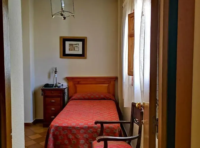 Almona Ξενοδοχείο 2*